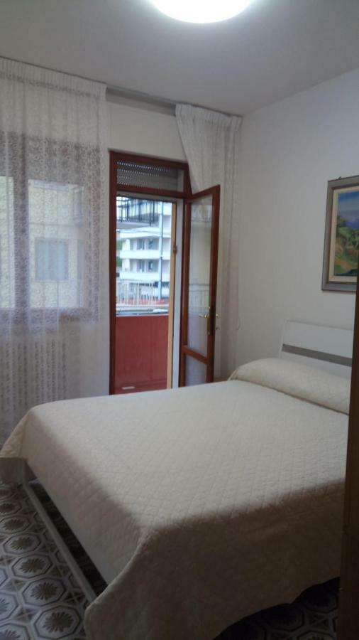 Appartamento Al Mare Lorella Sottomarina Extérieur photo