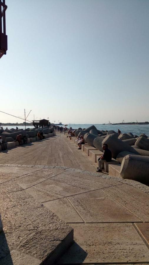 Appartamento Al Mare Lorella Sottomarina Extérieur photo